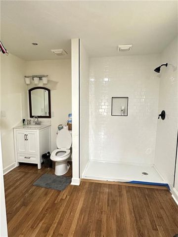 2484 Ortega Way, Atlanta, GA 30341