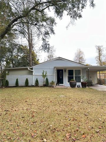 2484 Ortega Way, Atlanta, GA 30341