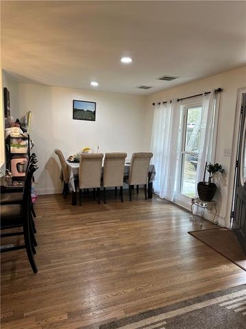 2484 Ortega Way, Atlanta, GA 30341