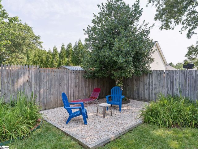 12 Fitzpatrick Court, Fountain Inn, SC 29644