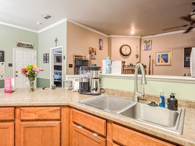 6715 91st Place, Lubbock, TX 79424