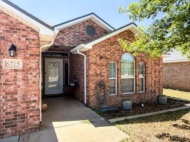 6715 91st Place, Lubbock, TX 79424
