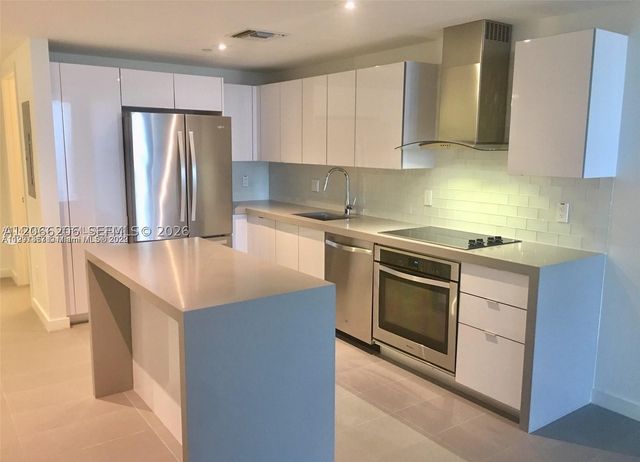 1600 NE 1st Ave 1512, Miami, FL 33132