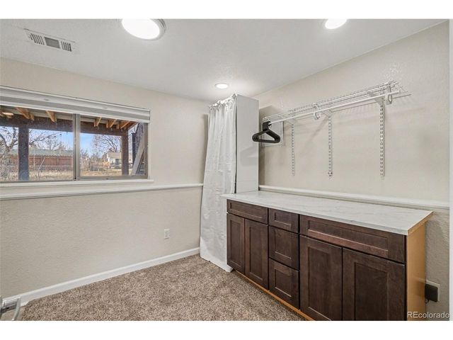 7163 Swadley Ct, Arvada, CO 80004