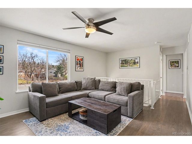 7163 Swadley Ct, Arvada, CO 80004