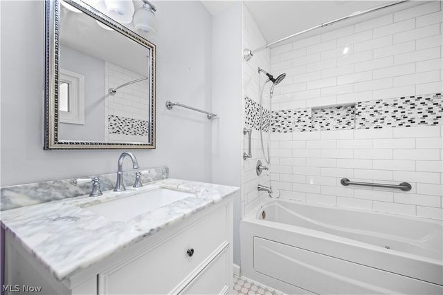 44675 Middle Ridge Road, Amherst, OH 44001