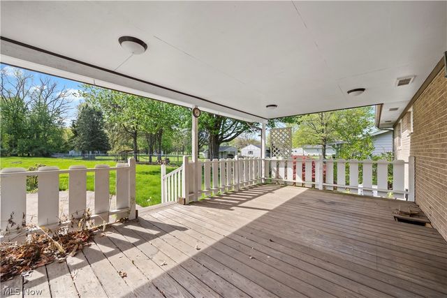 44675 Middle Ridge Road, Amherst, OH 44001