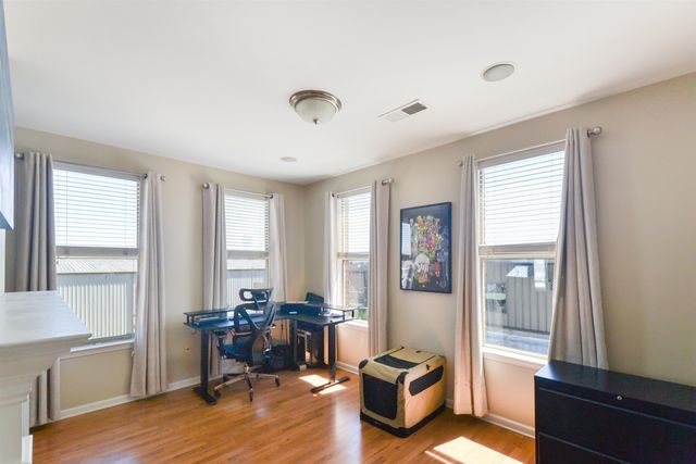 600 S Main St Apt 303, Memphis, TN 38103