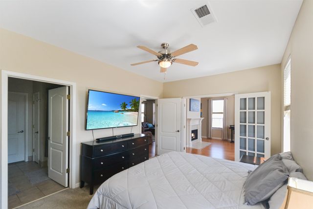 600 S Main St Apt 303, Memphis, TN 38103