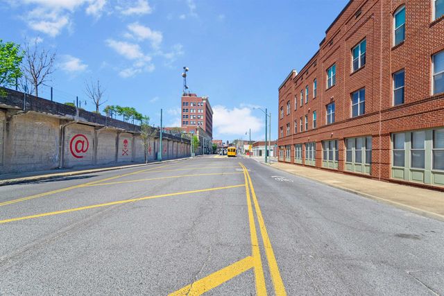 600 S Main St Apt 303, Memphis, TN 38103