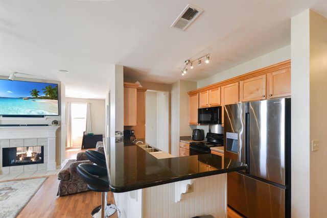 600 S Main St Apt 303, Memphis, TN 38103
