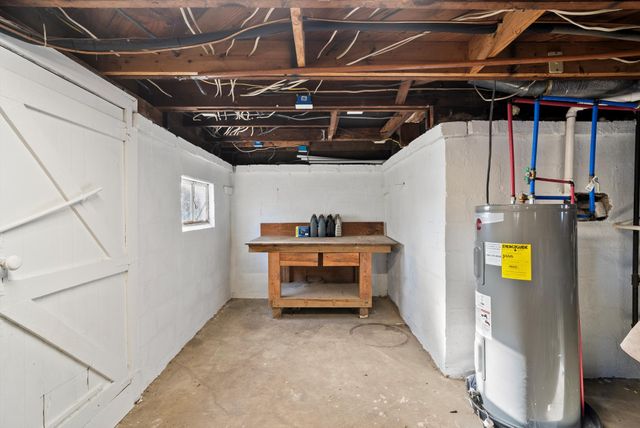 1804 Riverside Rd, Old Hickory, TN 37138