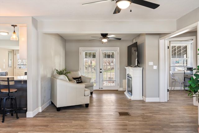 1804 Riverside Rd, Old Hickory, TN 37138