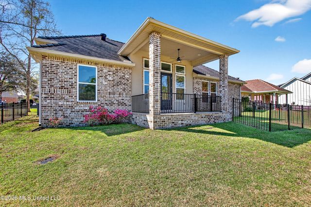 87116 Highpoint Drive, Diamondhead, MS 39525