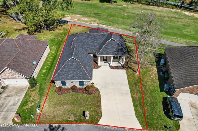 87116 Highpoint Drive, Diamondhead, MS 39525