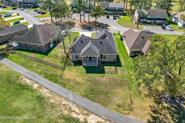 87116 Highpoint Drive, Diamondhead, MS 39525