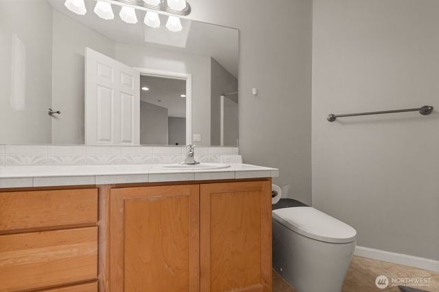 4218 NE 9th Cir, Renton, WA 98059