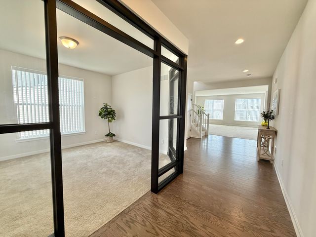 6394 S Trailwoods Drive, Scio Twp, MI 48103