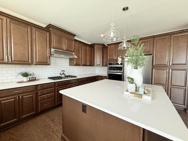 6394 S Trailwoods Drive, Scio Twp, MI 48103