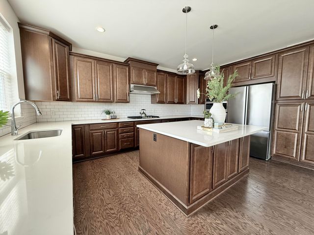 6394 S Trailwoods Drive, Scio Twp, MI 48103