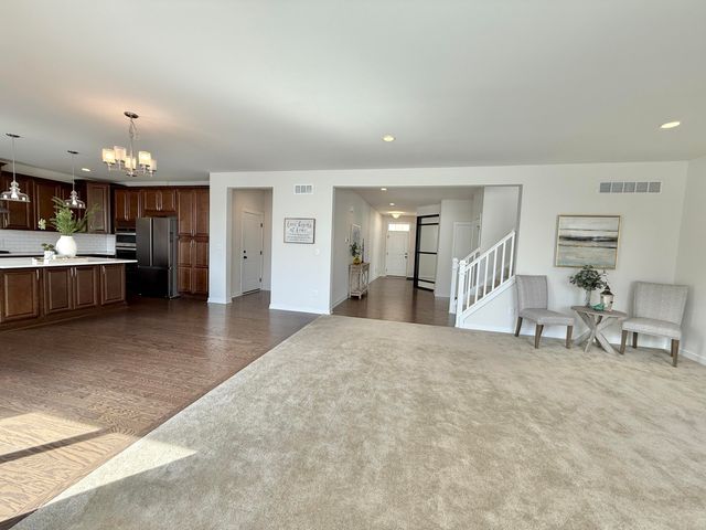 6394 S Trailwoods Drive, Scio Twp, MI 48103