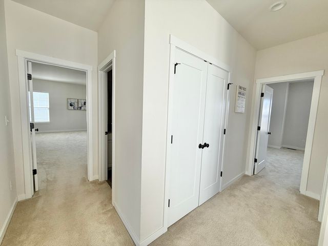 6394 S Trailwoods Drive, Scio Twp, MI 48103