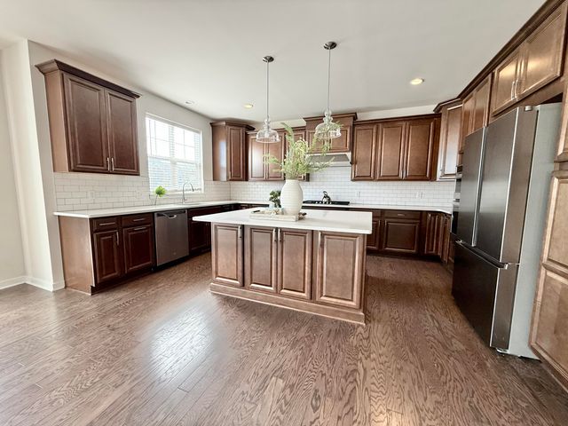 6394 S Trailwoods Drive, Scio Twp, MI 48103