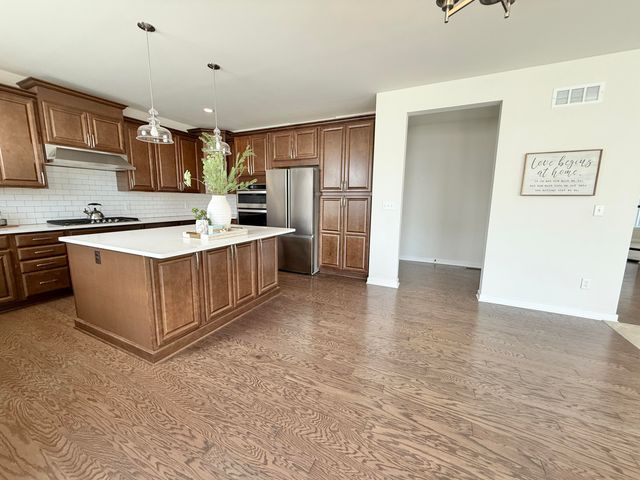 6394 S Trailwoods Drive, Scio Twp, MI 48103