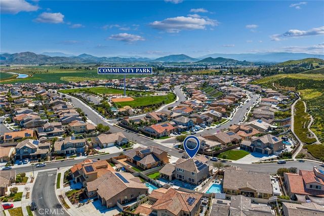 29530 Shire Horse Way, Menifee, CA 92584