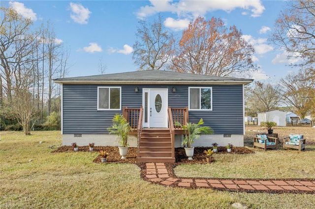 28428 Westbrook ST, Newsoms, VA 23874