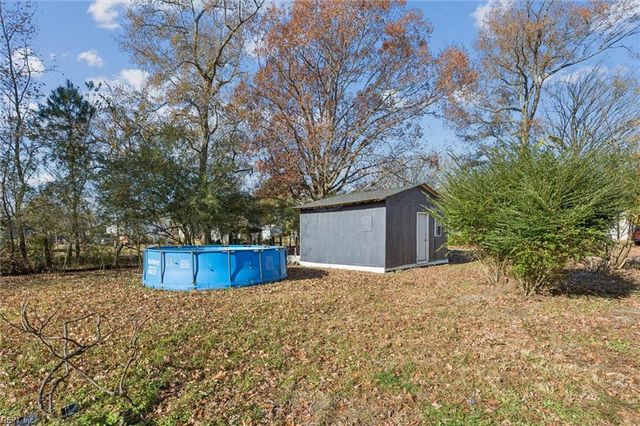 28428 Westbrook ST, Newsoms, VA 23874