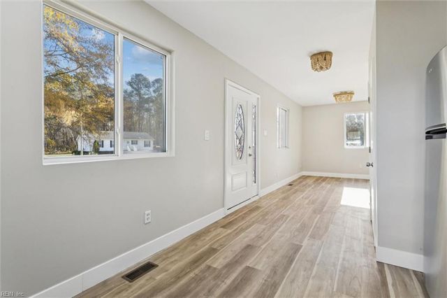 28428 Westbrook ST, Newsoms, VA 23874