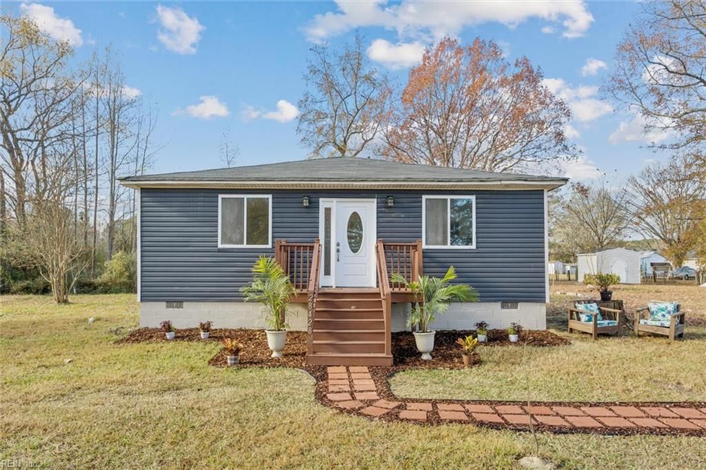 28428 Westbrook ST, Newsoms, VA 23874