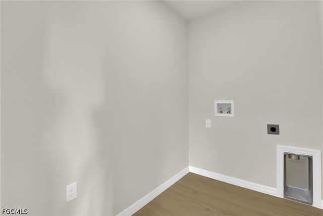 6032 Stratton RD, Fort Myers, FL 33905
