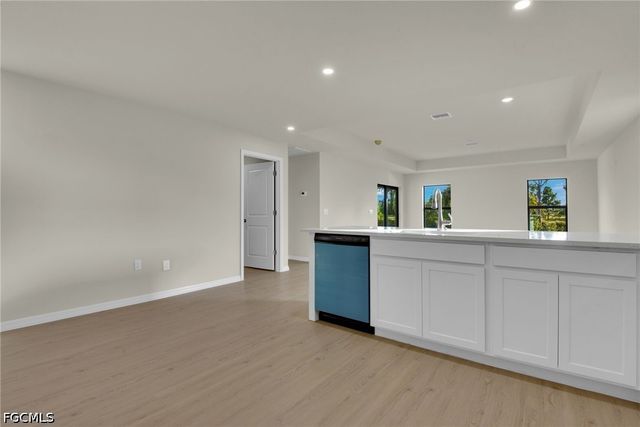 6032 Stratton RD, Fort Myers, FL 33905