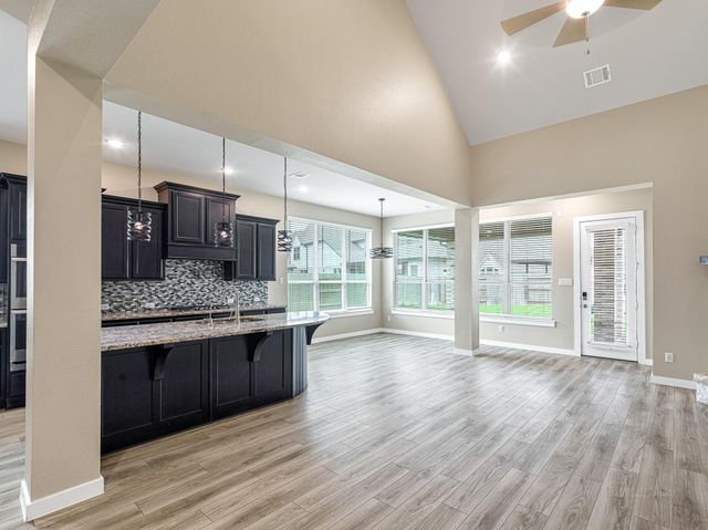 16819 Beechwood Forest Way, Humble, TX 77346