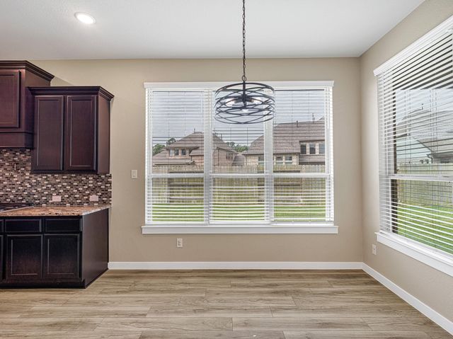 16819 Beechwood Forest Way, Humble, TX 77346