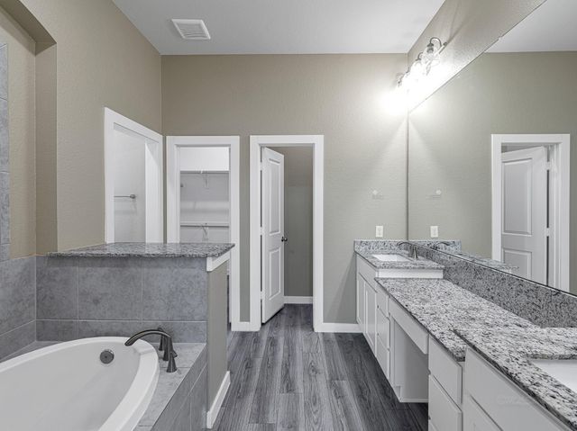 16819 Beechwood Forest Way, Humble, TX 77346