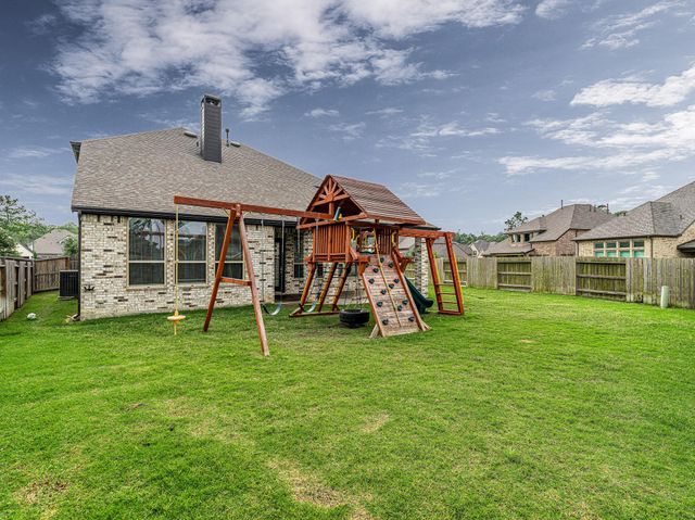 16819 Beechwood Forest Way, Humble, TX 77346