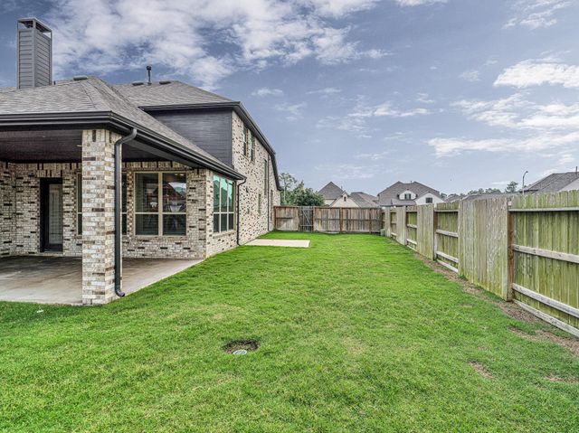 16819 Beechwood Forest Way, Humble, TX 77346