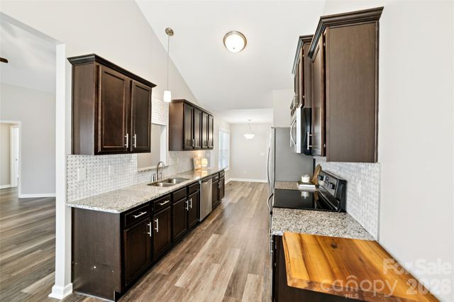 104 Candace Court, Stanley, NC 28164