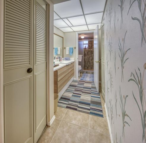 2728 N Garden Drive 413, Lake Worth, FL 33461