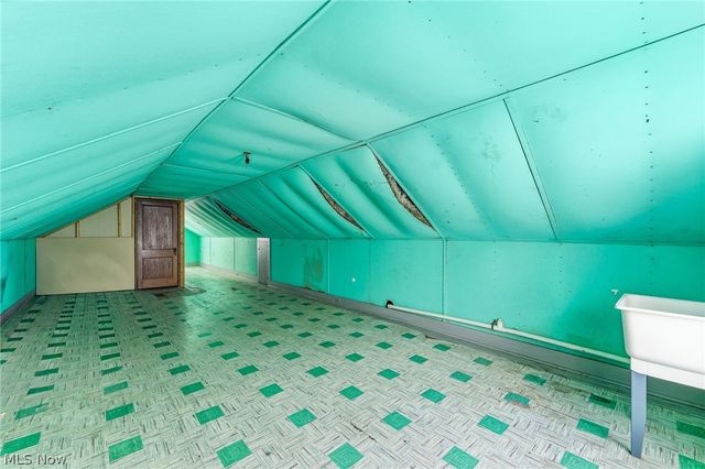 34 N Bon Air Avenue, Youngstown, OH 44509