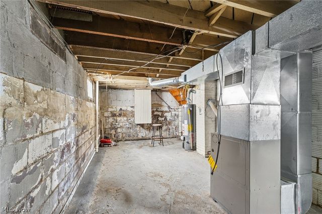 34 N Bon Air Avenue, Youngstown, OH 44509