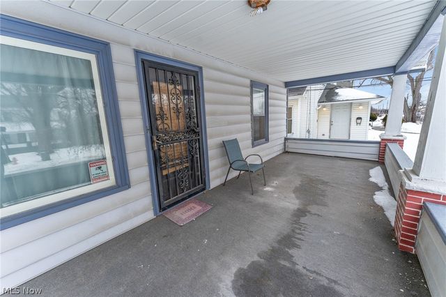 34 N Bon Air Avenue, Youngstown, OH 44509