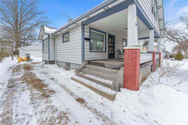 34 N Bon Air Avenue, Youngstown, OH 44509