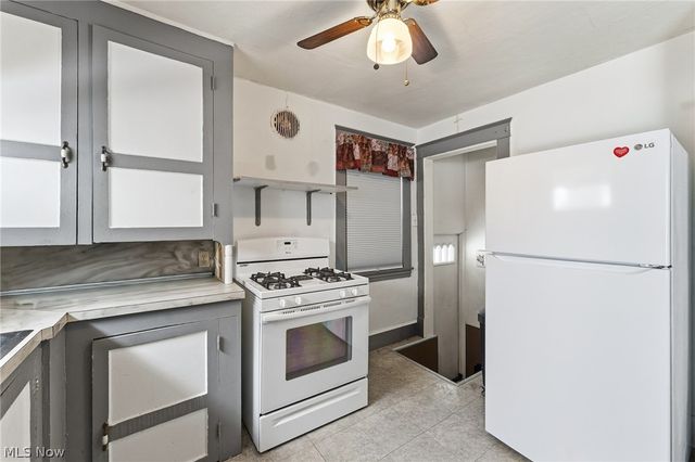 34 N Bon Air Avenue, Youngstown, OH 44509