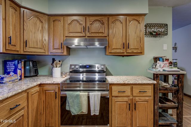 257 Cripple Creek Loop, Watauga, TN 37694