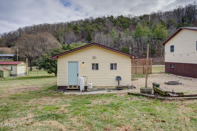 257 Cripple Creek Loop, Watauga, TN 37694