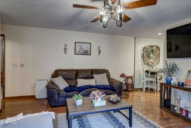 257 Cripple Creek Loop, Watauga, TN 37694